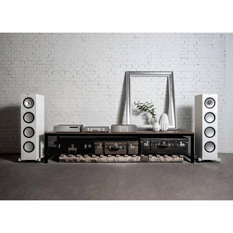 Q950 Floorstanding Speaker - Image 4